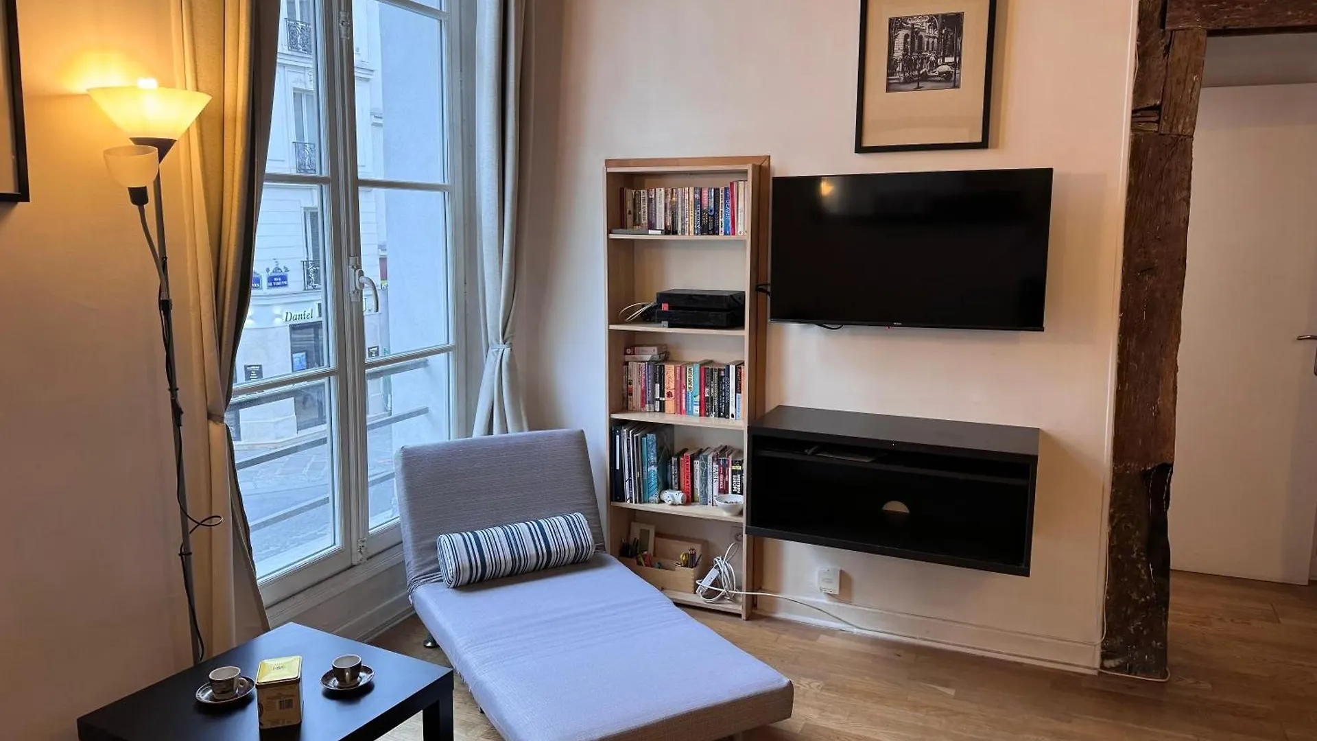 Апартаменты Typique Parisien Au Coeur Du Marais